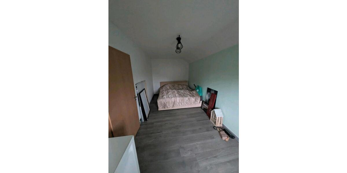 Einfamilienhaus Nentershausen - 3 Zimmer, 110 m&sup2;, 750&euro; | Angebot:26038648