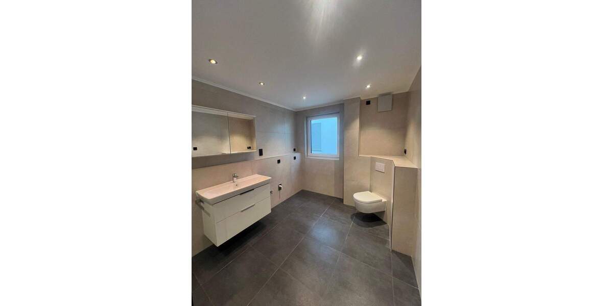 Etagenwohnung Bad Sobernheim - 3 Zimmer, 113 m&sup2;, 1.800&euro; | Angebot:23954205