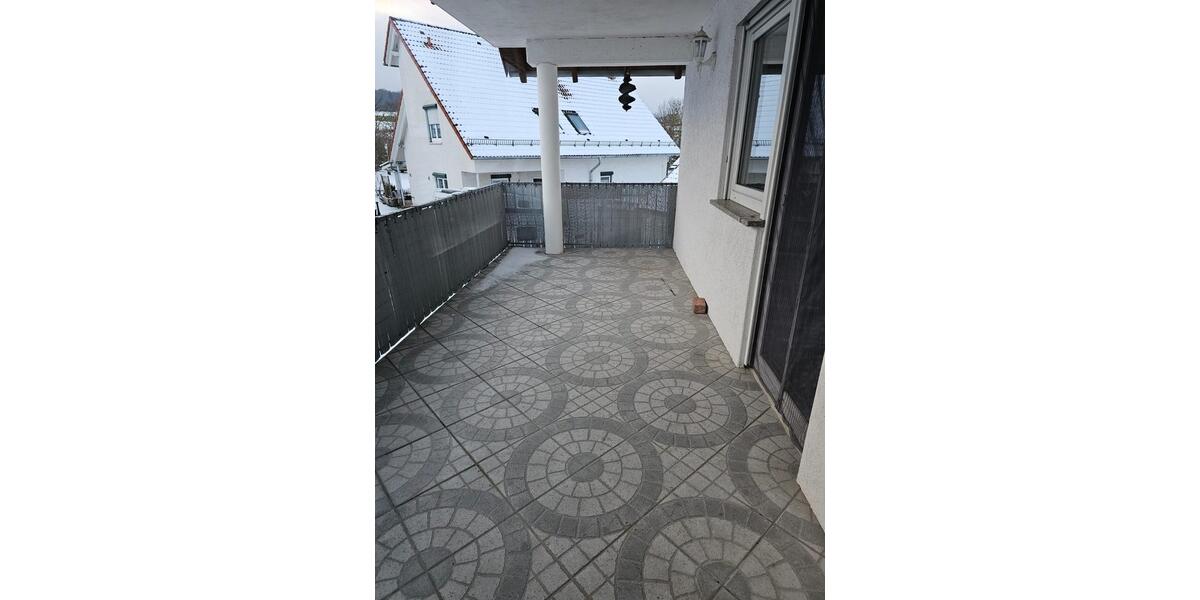 Etagenwohnung Lohfelden - 4 Zimmer, 120 m&sup2;, 1.000&euro; | Angebot:25104446