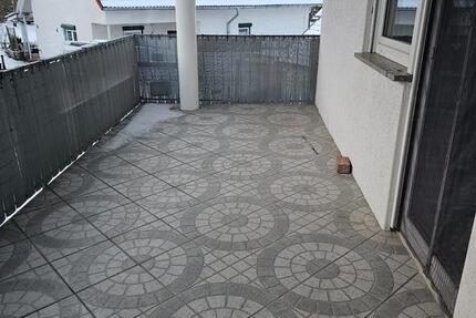 Wohnung Lohfelden - 4 Zimmer, 120 m&sup2;, 1.000&euro; | Angebot:25104446