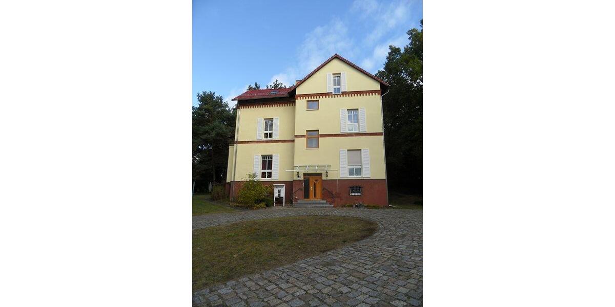 Etagenwohnung Lübben (Spreewald) - 3 Zimmer, 95 m&sup2;, 760&euro; | Angebot:26645558