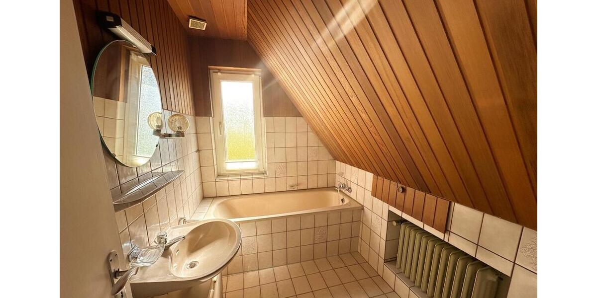 Einfamilienhaus Vechta - 7 Zimmer, 160 m&sup2;, 1.400&euro; | Angebot:26630991