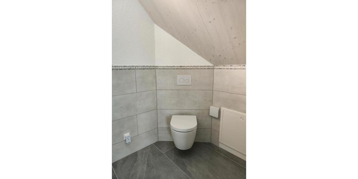 Maisonettenwohnung Balingen - 3 Zimmer, 97 m&sup2;, 1.600&euro; | Angebot:26003105