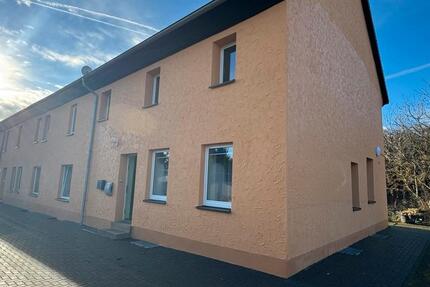 Wohnung Seegebiet Mansfelder Land - 3 Zimmer, 91 m&sup2;, 550&euro; | Angebot:25944858