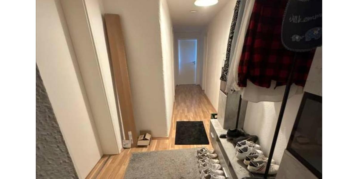 Dachgeschoßwohnung Stralsund Langendorfer Berg - 3 Zimmer, 92 m&sup2;, 800&euro; | Angebot:25765916