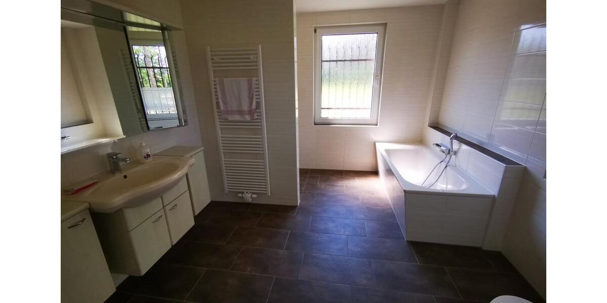 Erdgeschoßwohnung Elbe-Parey Parey - 3 Zimmer, 110 m&sup2;, 610&euro; | Angebot:25959303