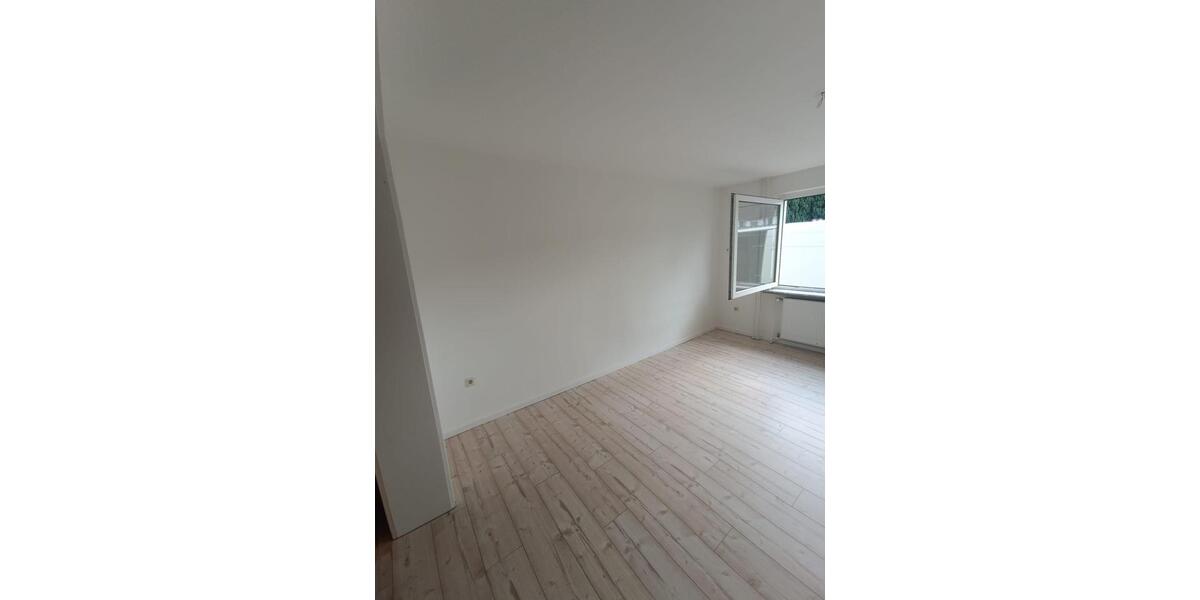 Etagenwohnung Ahnsbeck - 3 Zimmer, 83 m&sup2;, 650&euro; | Angebot:25924387