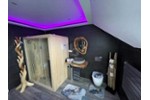 LUXURIÖS MÖBLIERTE WOHNUNG MIT WELLNESSBEREICH - Dachgeschoßwohnung Geesthacht | Angebot:27257942