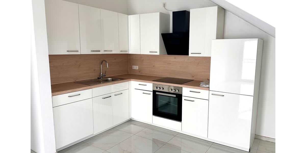 Dachgeschoßwohnung Bischofsheim - 2 Zimmer, 48 m&sup2;, 950&euro; | Angebot:26705427