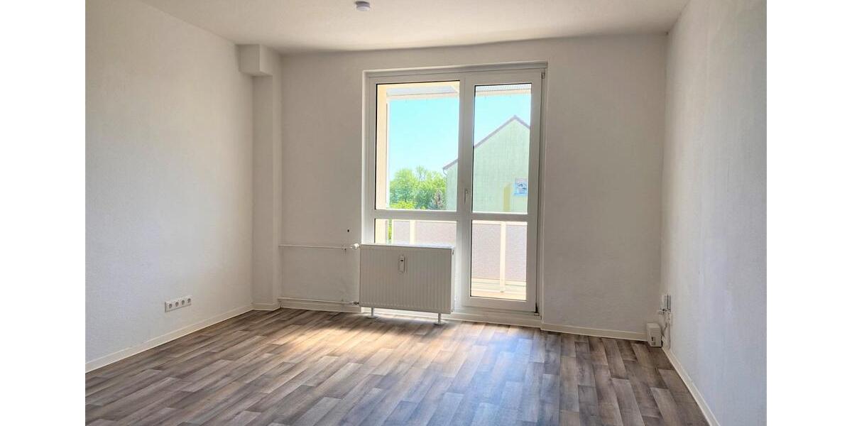 Etagenwohnung Borna - 2.5 Zimmer, 56 m&sup2;, 339&euro; | Angebot:26617973