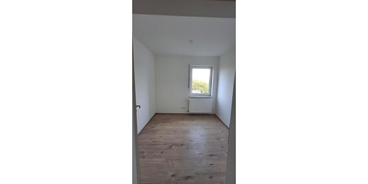 Etagenwohnung Mayen - 4 Zimmer, 105 m&sup2;, 950&euro; | Angebot:26137459