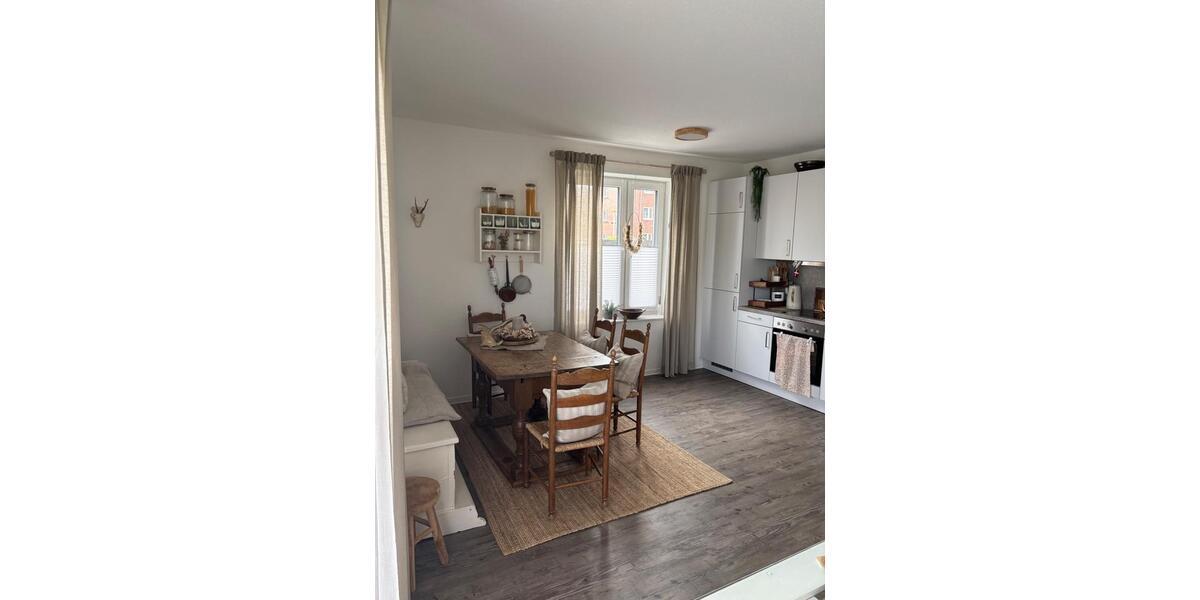 Erdgeschoßwohnung Heide - 3 Zimmer, 65 m&sup2;, 780&euro; | Angebot:26347875