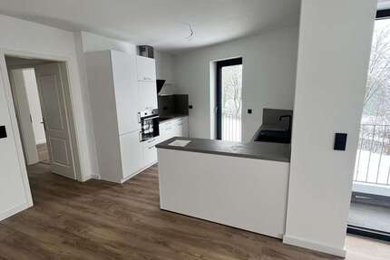 Wohnung Windeck - 2 Zimmer, 77 m&sup2;, 840&euro; | Angebot:24978068