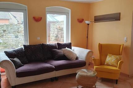 Wohnen auf Zeit Rinteln - 4 Zimmer, 120 m&sup2;, 375&euro; | Angebot:25192845