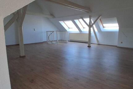 Wohnung Naumburg (Saale) - 2 Zimmer, 80 m&sup2;, 490&euro; | Angebot:26531466