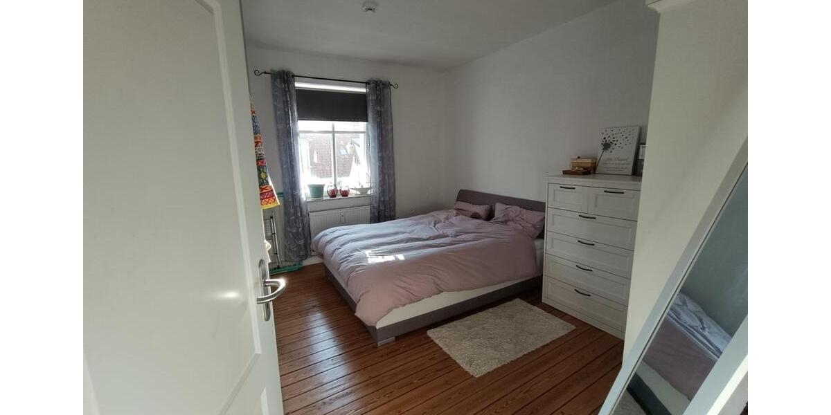 Etagenwohnung Stralsund - 2 Zimmer, 63 m&sup2;, 600&euro; | Angebot:26461670