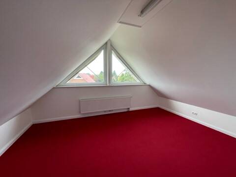 Etagenwohnung Hanstedt - 4 Zimmer, 124 m&sup2;, 1.446&euro; | Angebot:26127712