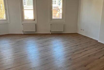 Wohnung Limburg an der Lahn - 3 Zimmer, 104 m&sup2;, 1.066&euro; | Angebot:26645384
