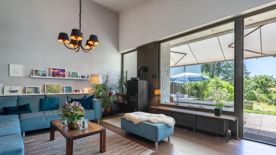 Wohnen auf Zeit Taunusstein - 3 Zimmer, 126 m&sup2;, 2.000&euro; | Angebot:26218137