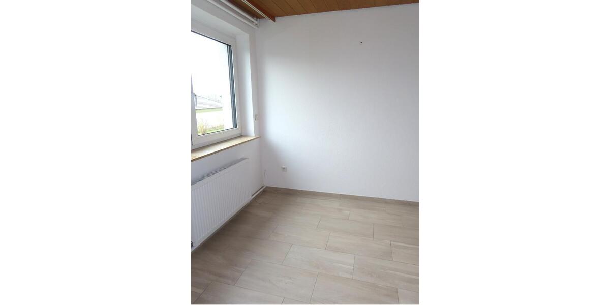 Etagenwohnung Niestetal - 2 Zimmer, 56 m&sup2;, 490&euro; | Angebot:25902591