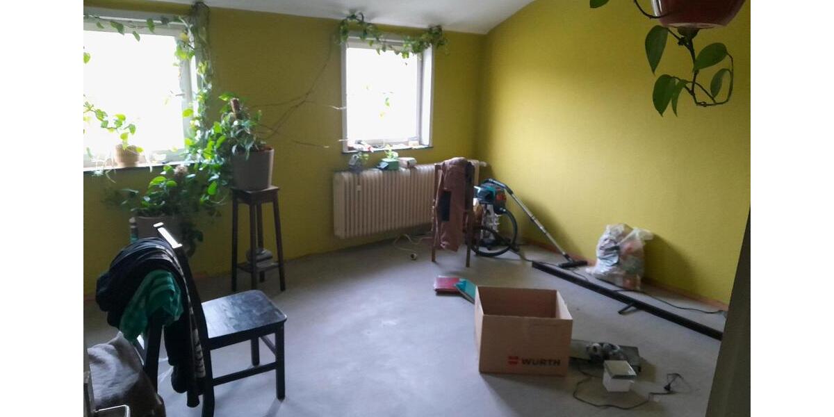 Einfamilienhaus Künzelsau - 8 Zimmer, 160 m&sup2;, 1.300&euro; | Angebot:25414810
