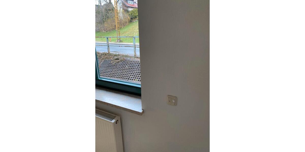 Erdgeschoßwohnung Zella-Mehlis Mehlis - 2 Zimmer, 45 m&sup2;, 300&euro; | Angebot:25977654