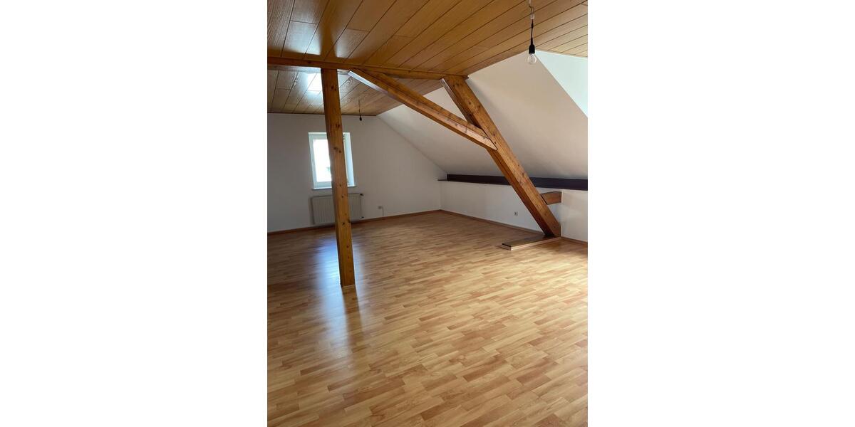 Dachgeschoßwohnung Breitenbach - 5 Zimmer, 110 m&sup2;, 770&euro; | Angebot:24592735
