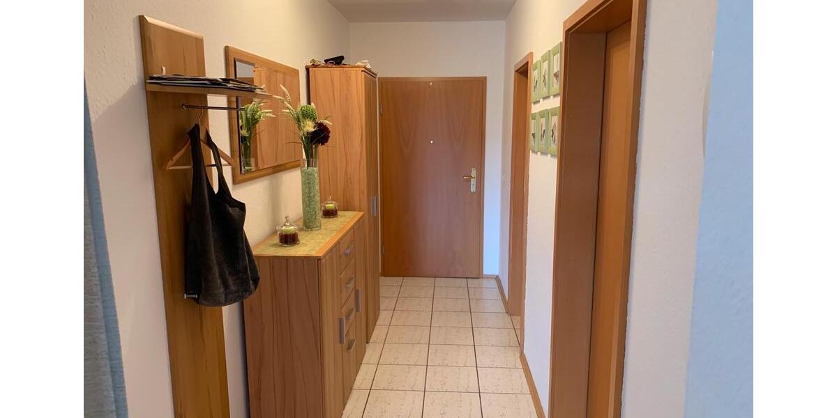 Etagenwohnung Kirchheimbolanden - 4.5 Zimmer, 90 m&sup2;, 800&euro; | Angebot:25164484