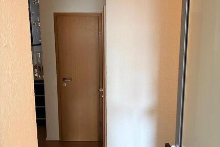 Wohnung Hackenheim - 3 Zimmer, 83 m&sup2;, 890&euro; | Angebot:26581943
