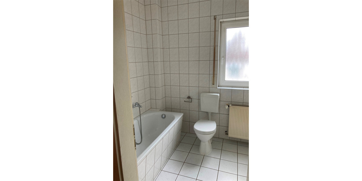 Etagenwohnung Roßleben-Wiehe Wiehe - 3 Zimmer, 77 m&sup2;, 400&euro; | Angebot:26001935