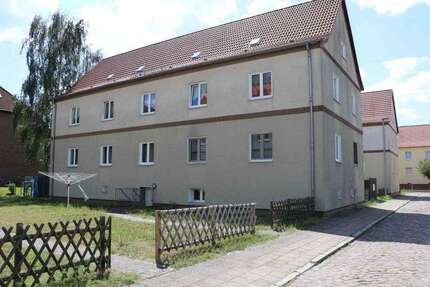 Wohnung Genthin - 4 Zimmer, 78 m&sup2;, 470&euro; | Angebot:27086218