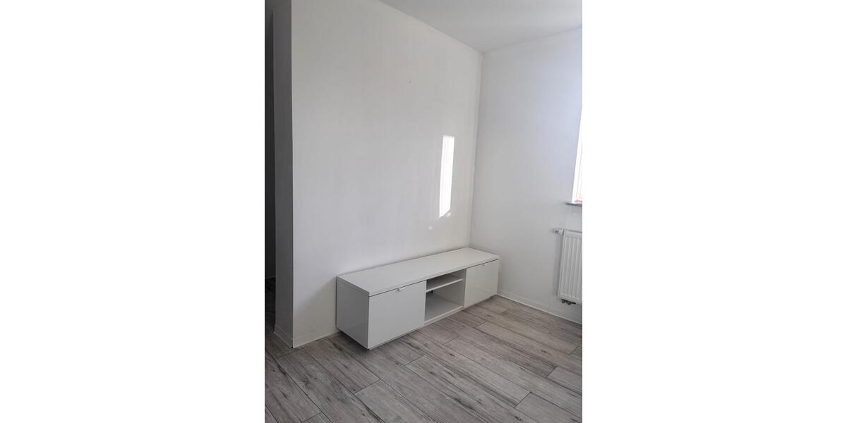 Dachgeschoßwohnung Langenhagen - 2 Zimmer, 45 m&sup2;, 750&euro; | Angebot:26382320