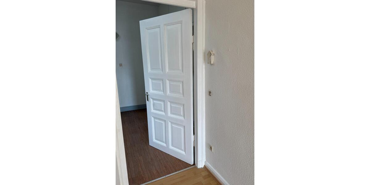 Etagenwohnung Uelzen - 2 Zimmer, 64 m&sup2;, 576&euro; | Angebot:24933797