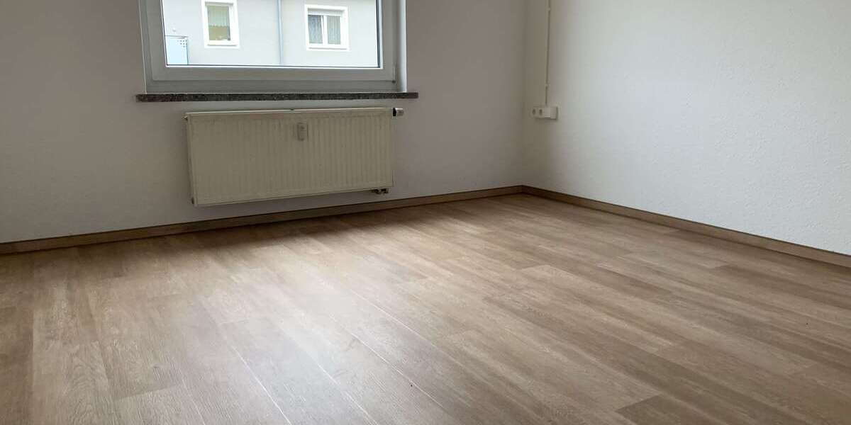 Wohnung zum Mieten in Vacha 495 € 77 m² 4 zimmer