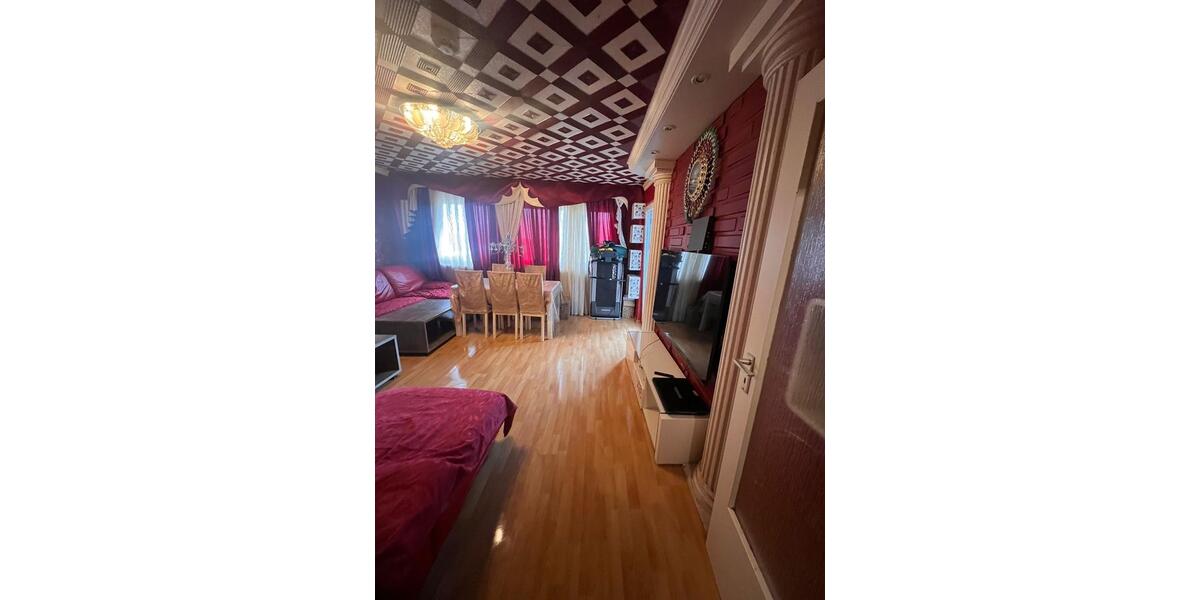 Etagenwohnung Köln Kalk - 3 Zimmer, 176 m&sup2;, 1.280&euro; | Angebot:26414653
