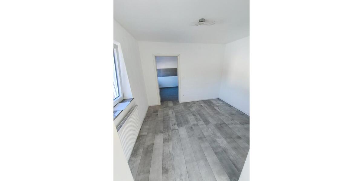 Terrassenwohnung Traunstein - 3 Zimmer, 77 m&sup2;, 1.050&euro; | Angebot:26697936