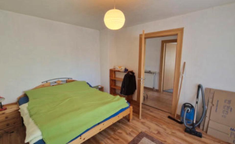 Einfamilienhaus Höxter - 8 Zimmer, 155 m&sup2;, 950&euro; | Angebot:26652609