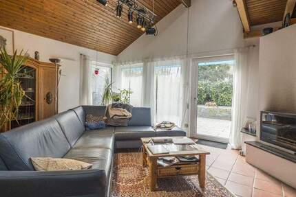 Haus Radolfzell am Bodensee Stahringen - 4 Zimmer, 120 m&sup2;, 2.300&euro; | Angebot:25800409