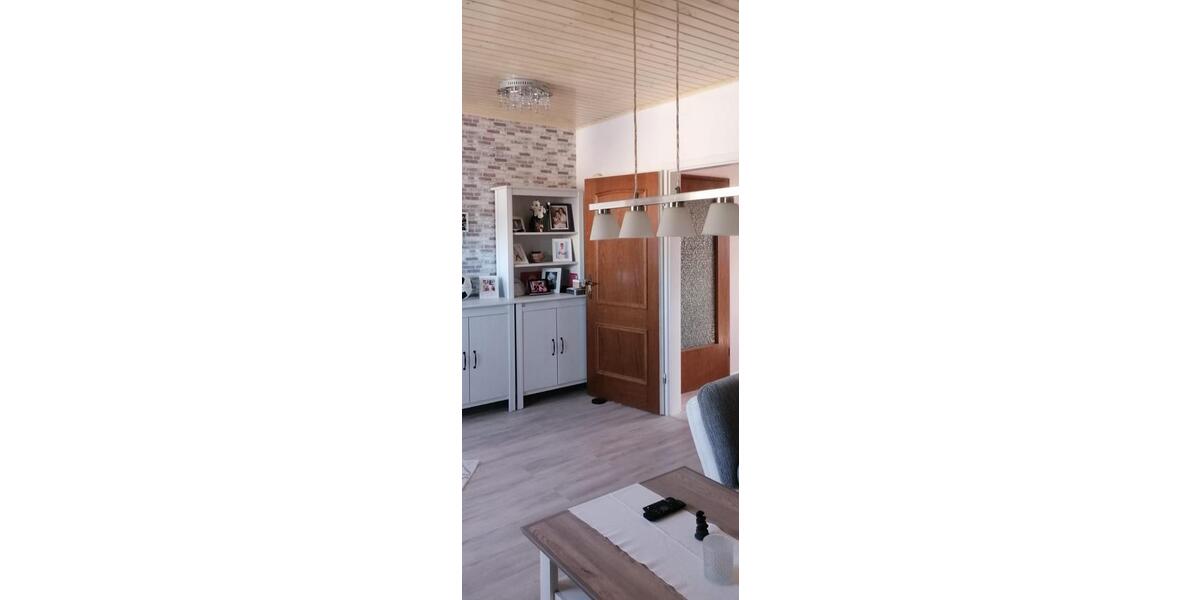 Dachgeschoßwohnung Scheuerfeld - 3 Zimmer, 90 m&sup2;, 700&euro; | Angebot:26551735