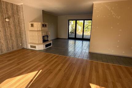 Stilvolle Wohnung mit großer Dachterrasse in bester Citylage von Delmenhorst 3 zimmer