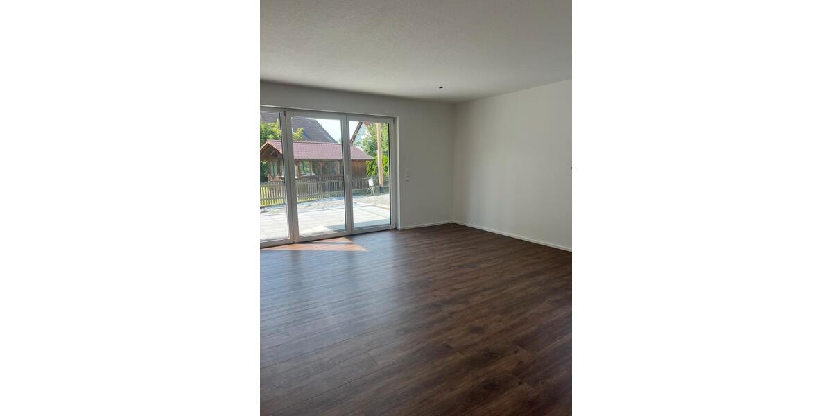 Erdgeschoßwohnung Hohentengen - 2.5 Zimmer, 64 m&sup2;, 980&euro; | Angebot:26463431