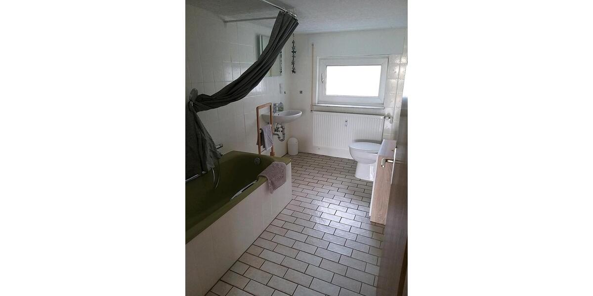 Wohnen auf Zeit Melsungen - 3 Zimmer, 70 m&sup2;, 30&euro; | Angebot:26061163