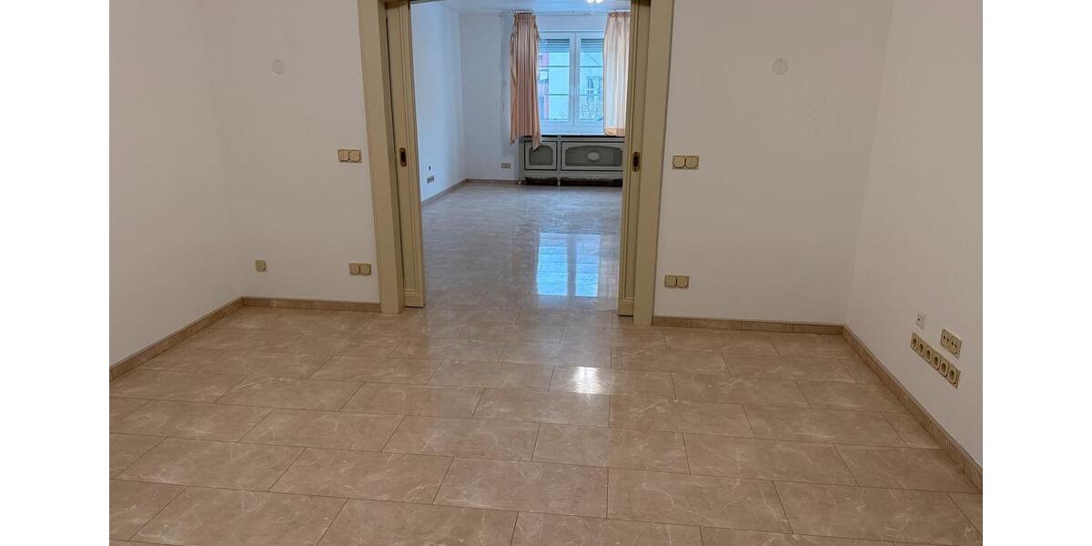 Einfamilienhaus Berlin Reinickendorf - 3 Zimmer, 150 m&sup2;, 2.800&euro; | Angebot:25178278