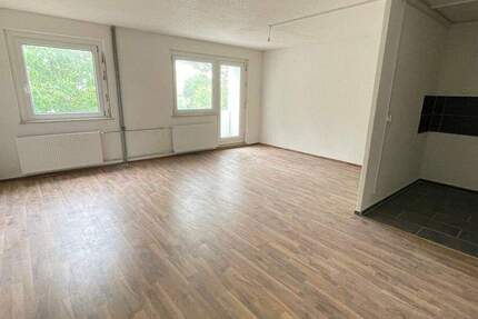 Wohnung Schneeberg Neustädtel - 3 Zimmer, 70 m&sup2;, 463&euro; | Angebot:25741281