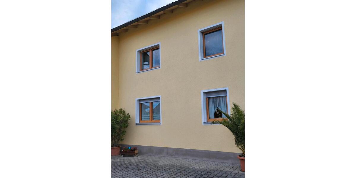Etagenwohnung Pilsting - 3 Zimmer, 75 m&sup2;, 500&euro; | Angebot:26651971
