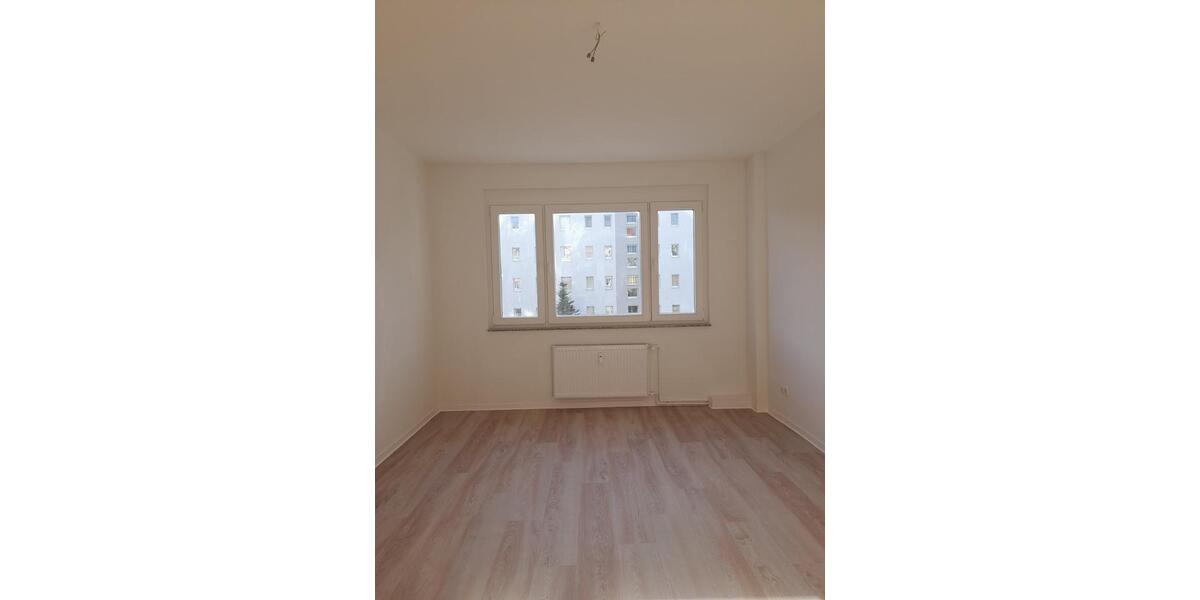 Etagenwohnung Zerbst (Anhalt) - 3 Zimmer, 59 m&sup2;, 362&euro; | Angebot:18917571