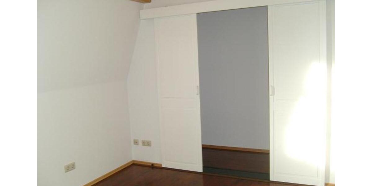 Dachgeschoßwohnung Bautzen - 2 Zimmer, 72 m&sup2;, 432&euro; | Angebot:24572740