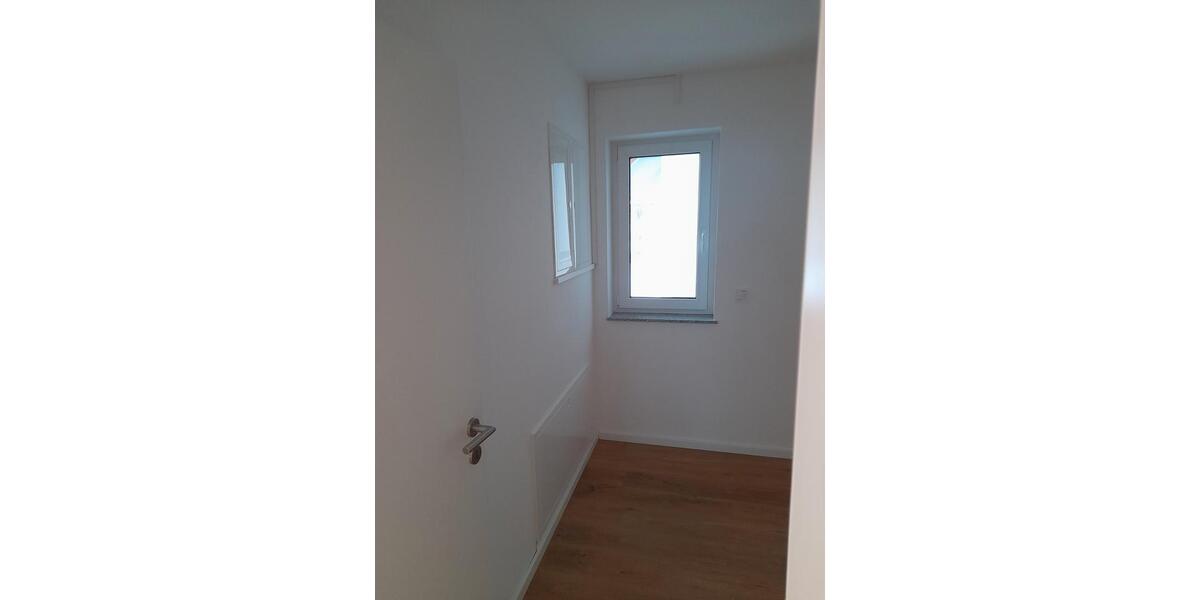 Etagenwohnung Schwäbisch Hall - 5.5 Zimmer, 127 m&sup2;, 1.300&euro; | Angebot:26698159