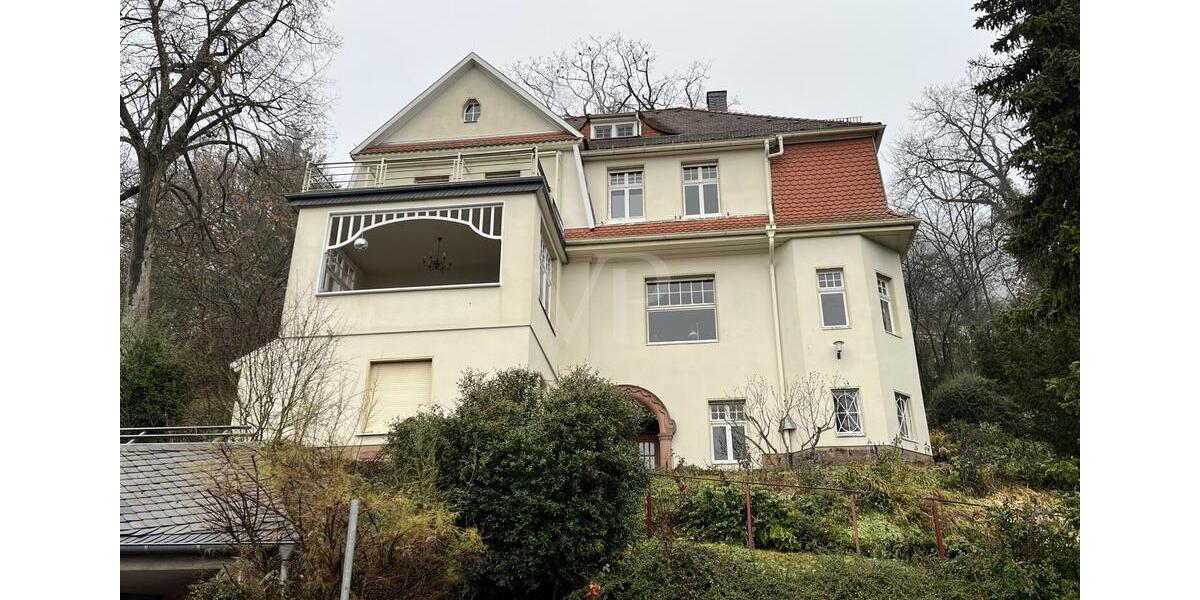 Maisonettenwohnung Marburg - 5 Zimmer, 200 m&sup2;, 3.100&euro; | Angebot:24867686