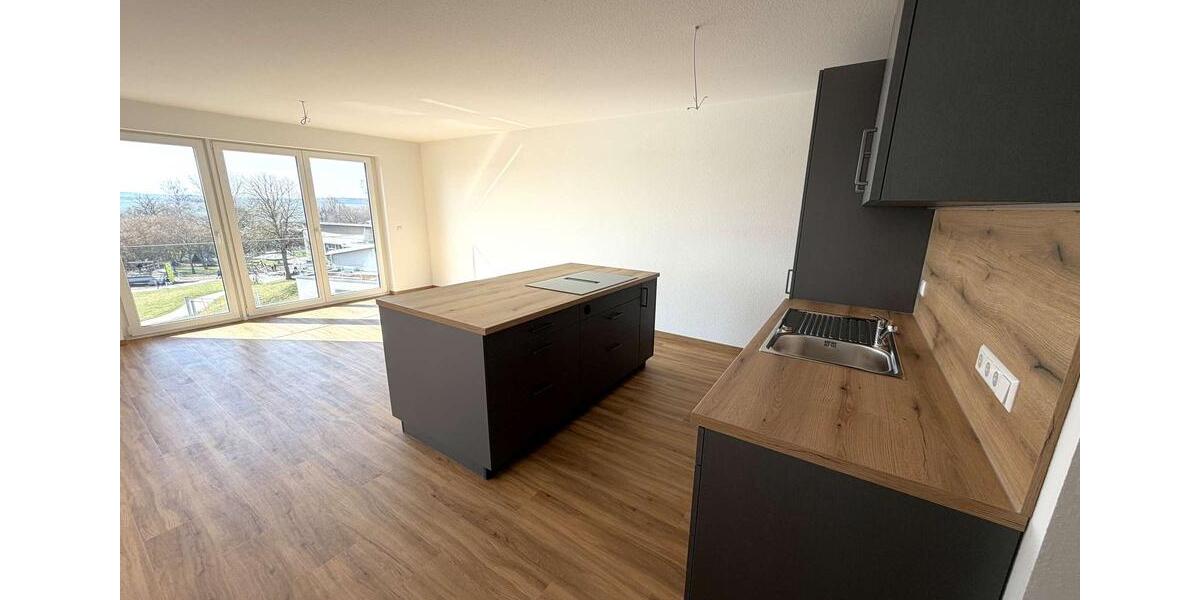 Dachgeschoßwohnung Eutingen im Gäu - 3 Zimmer, 113 m&sup2;, 1.440&euro; | Angebot:24491248